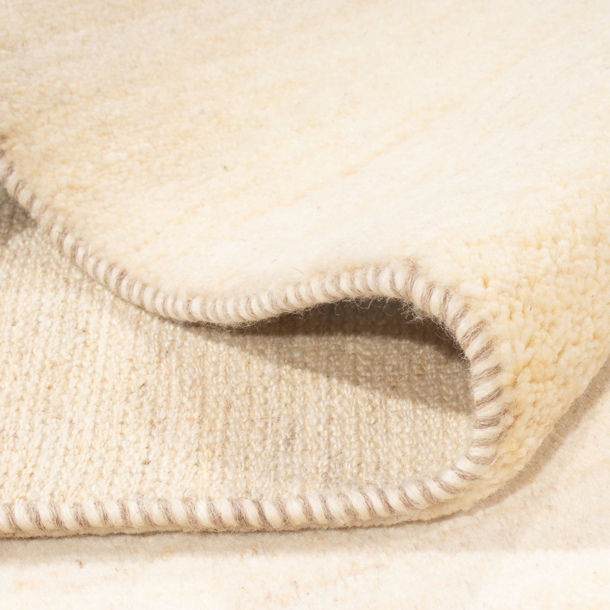 Gabbeh-tæppe - Persisk - 244 x 167 cm - lys beige