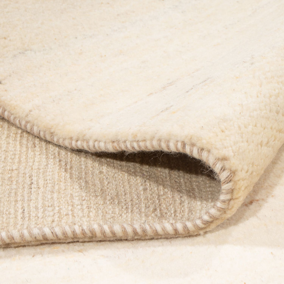 Gabbeh-tæppe - Persisk - 238 x 173 cm - lys beige