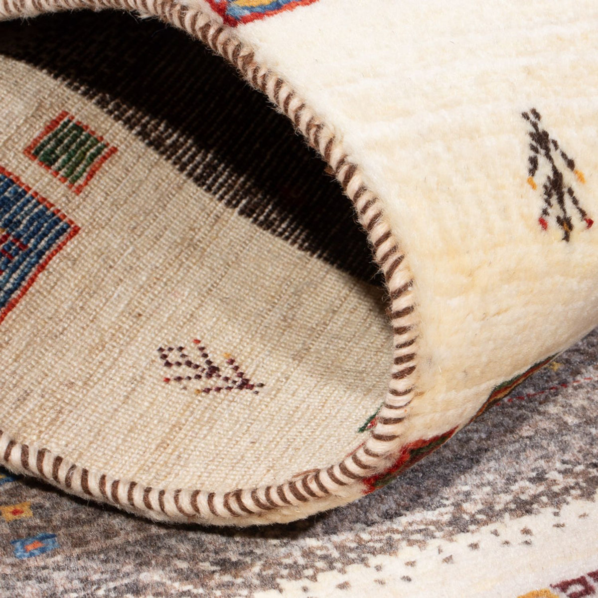 Gabbeh Tæppe - Loribaft Persisk - 126 x 84 cm - flerfarvet