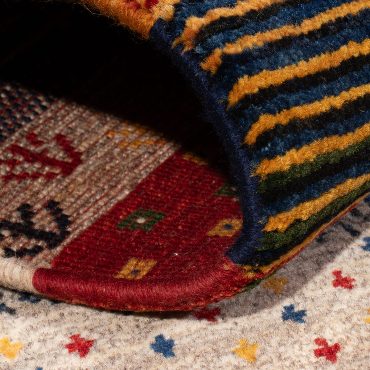 Gabbeh-tæppe - Persisk - 177 x 123 cm - flerfarvet