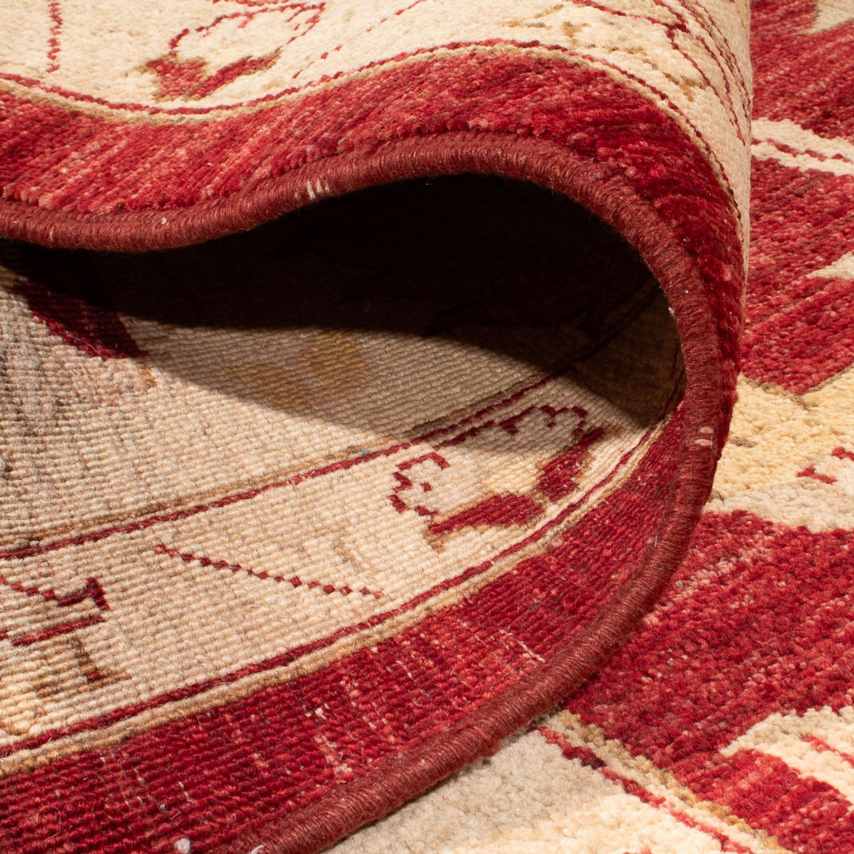 Ziegler Carpet - 371 x 298 cm - rød