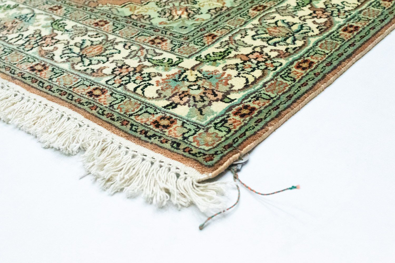 Silketæppe - Kashmir Silk - 183 x 129 cm - beige