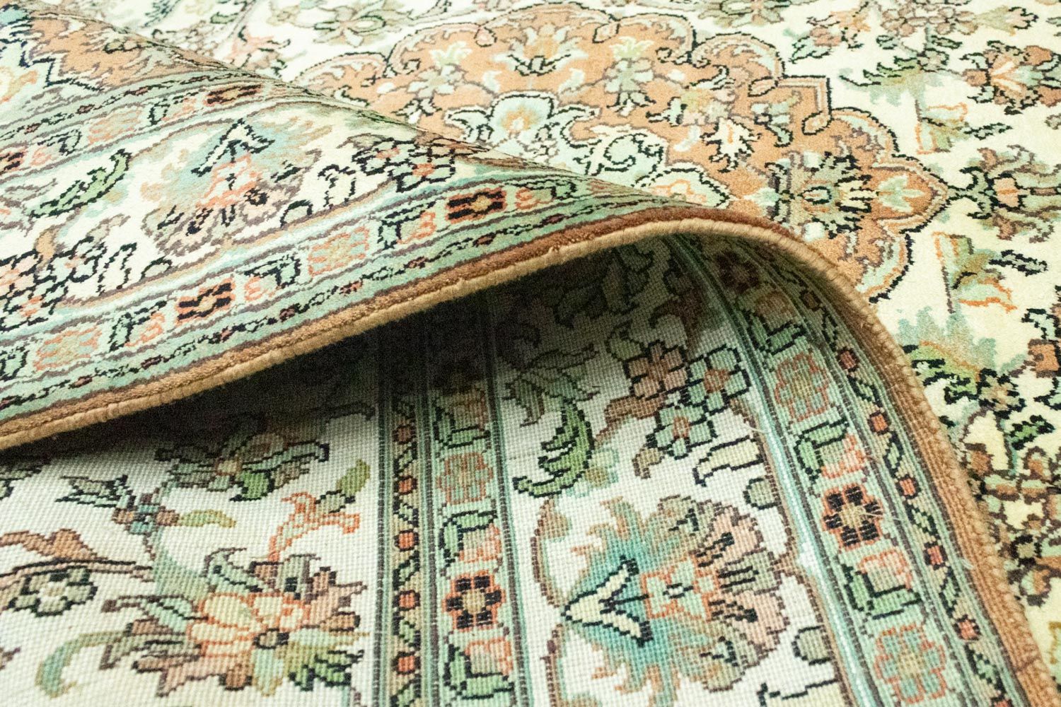 Silketæppe - Kashmir Silk - 183 x 129 cm - beige