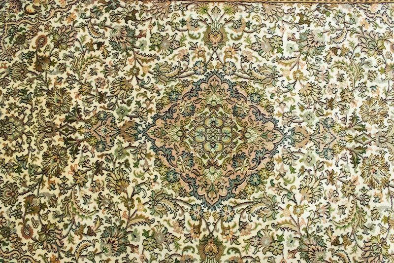 Silketæppe - Kashmir Silk - 183 x 125 cm - beige