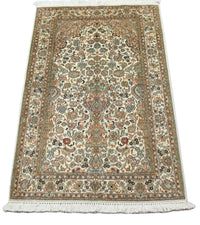 Silketæppe - Kashmir Silk - 158 x 96 cm - beige