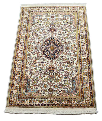 Silketæppe - Kashmir Silk - 154 x 93 cm - beige