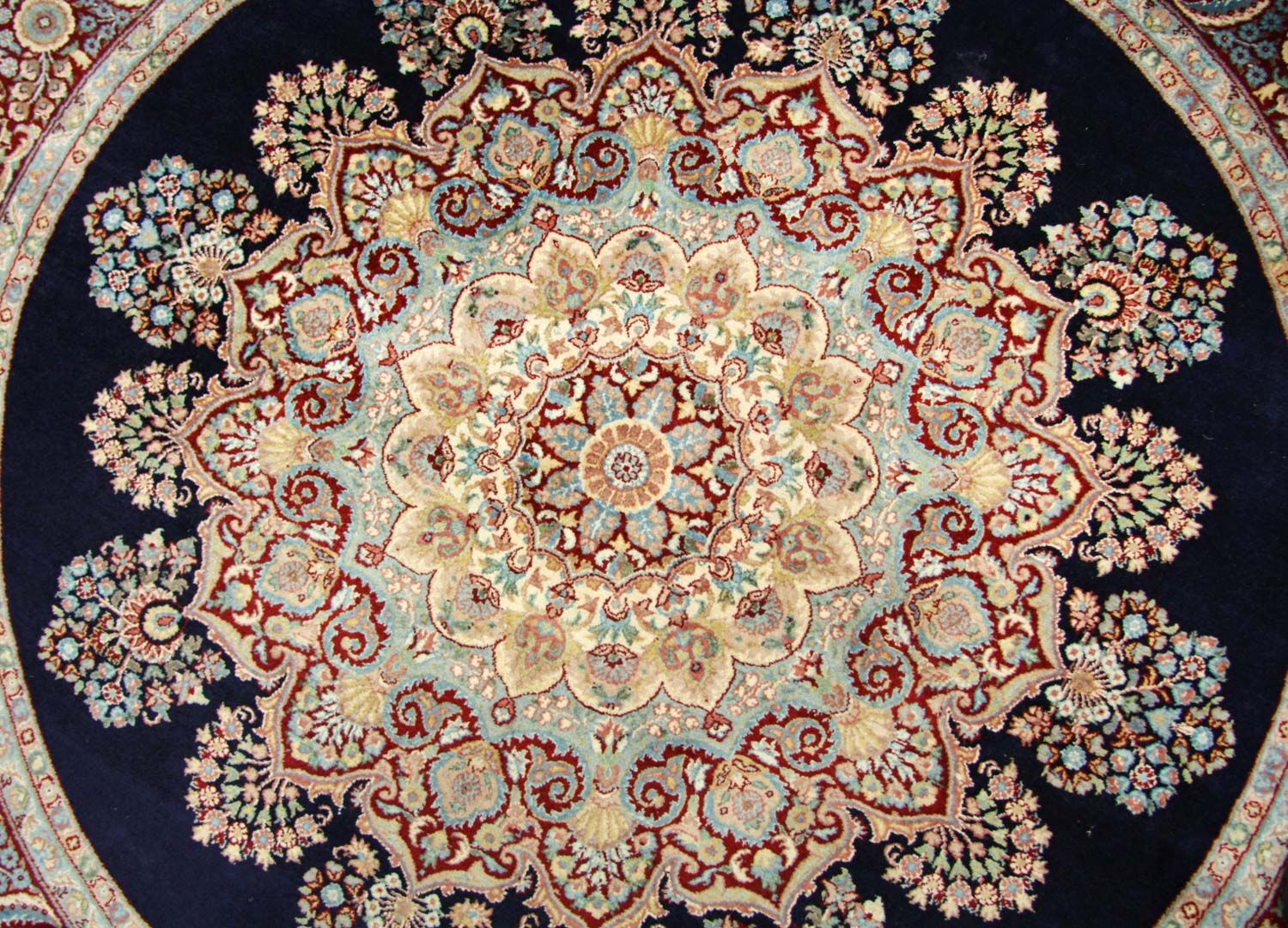 Kina Tæppe rundt  - 184 x 184 cm - blå
