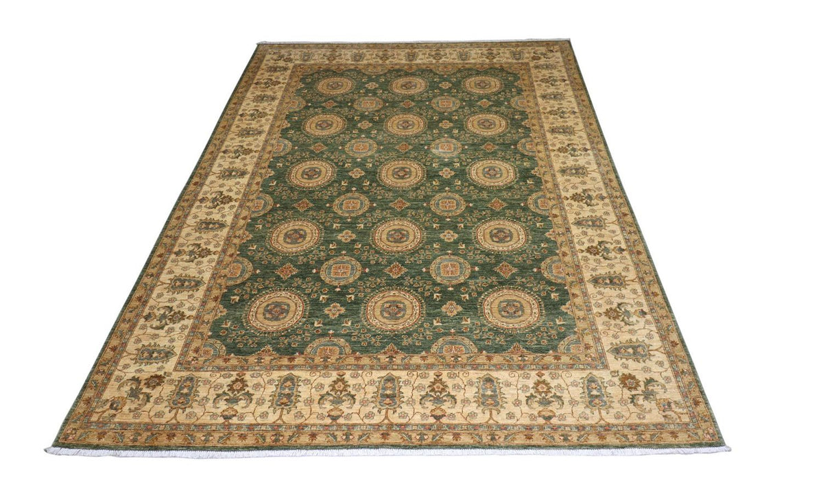 Ziegler Carpet - 356 x 273 cm - grøn