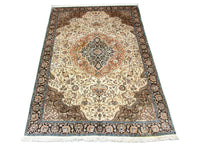 Silketæppe - Kashmir Silk - 272 x 177 cm - beige