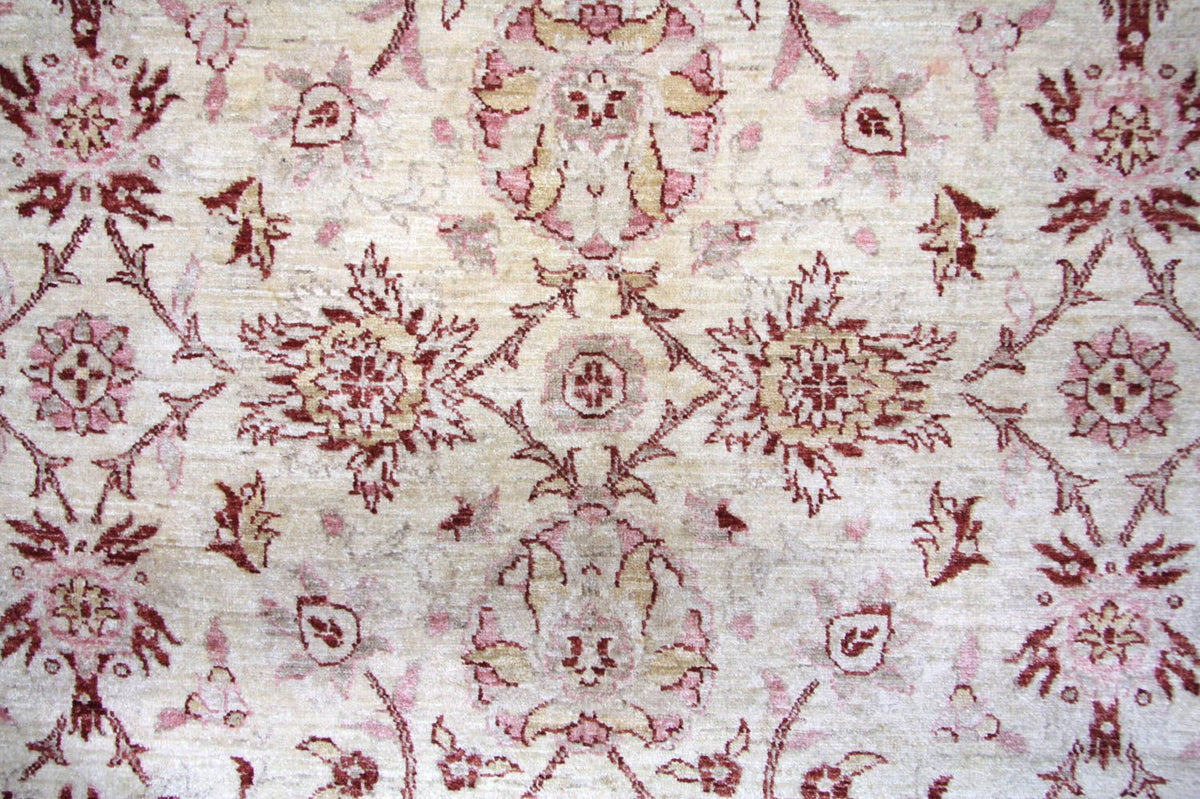 Ziegler Carpet - 236 x 164 cm - beige