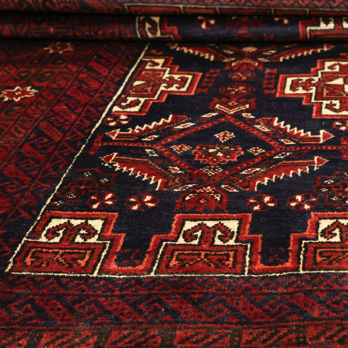 Baluch-tæppe - 192 x 105 cm - mørkerød