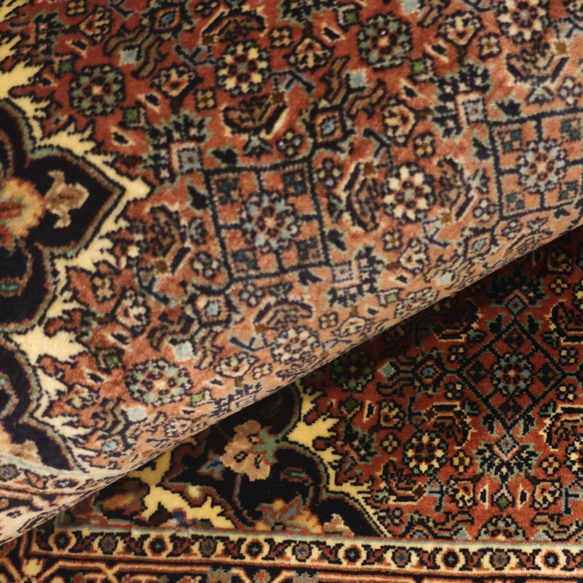 Persisk tæppe - Bijar - 133 x 73 cm - mørk beige