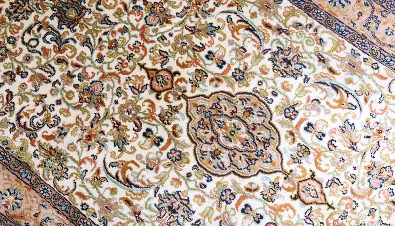 Silketæppe - Kashmir Silk - 155 x 99 cm - beige