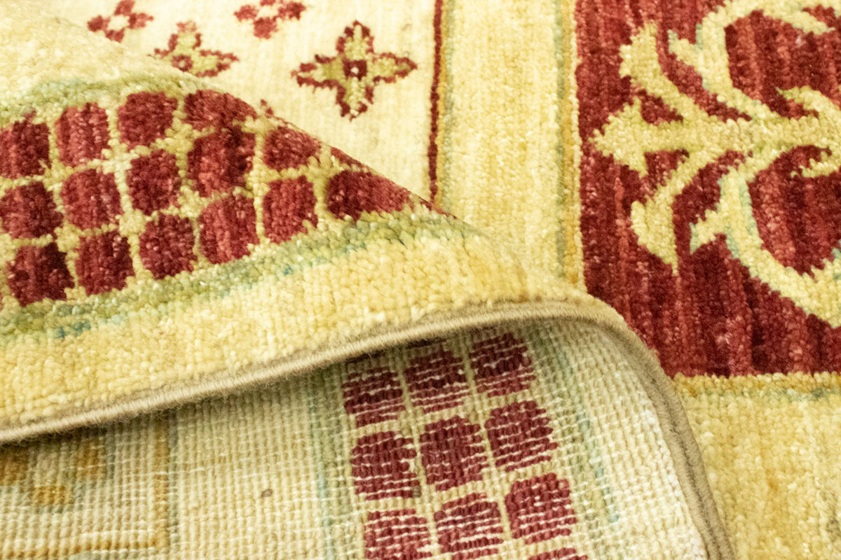 Ziegler Carpet - 143 x 99 cm - lys beige