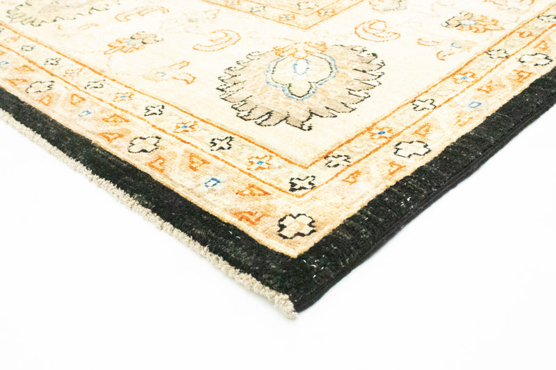 Ziegler Carpet - 357 x 248 cm - sort