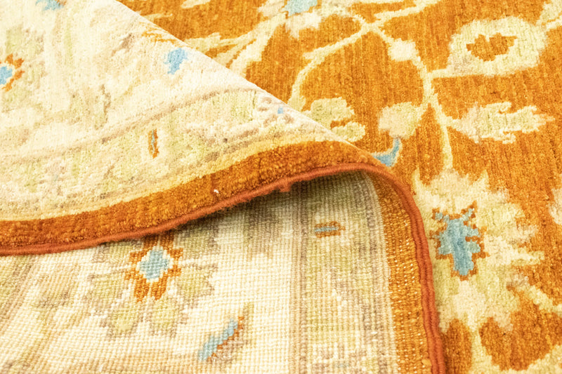 Ziegler Carpet - 238 x 172 cm - lysrød