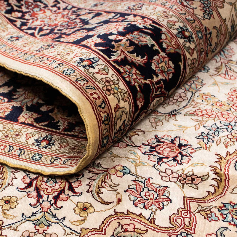 Silketæppe - China Silk - 183 x 122 cm - mørkerød