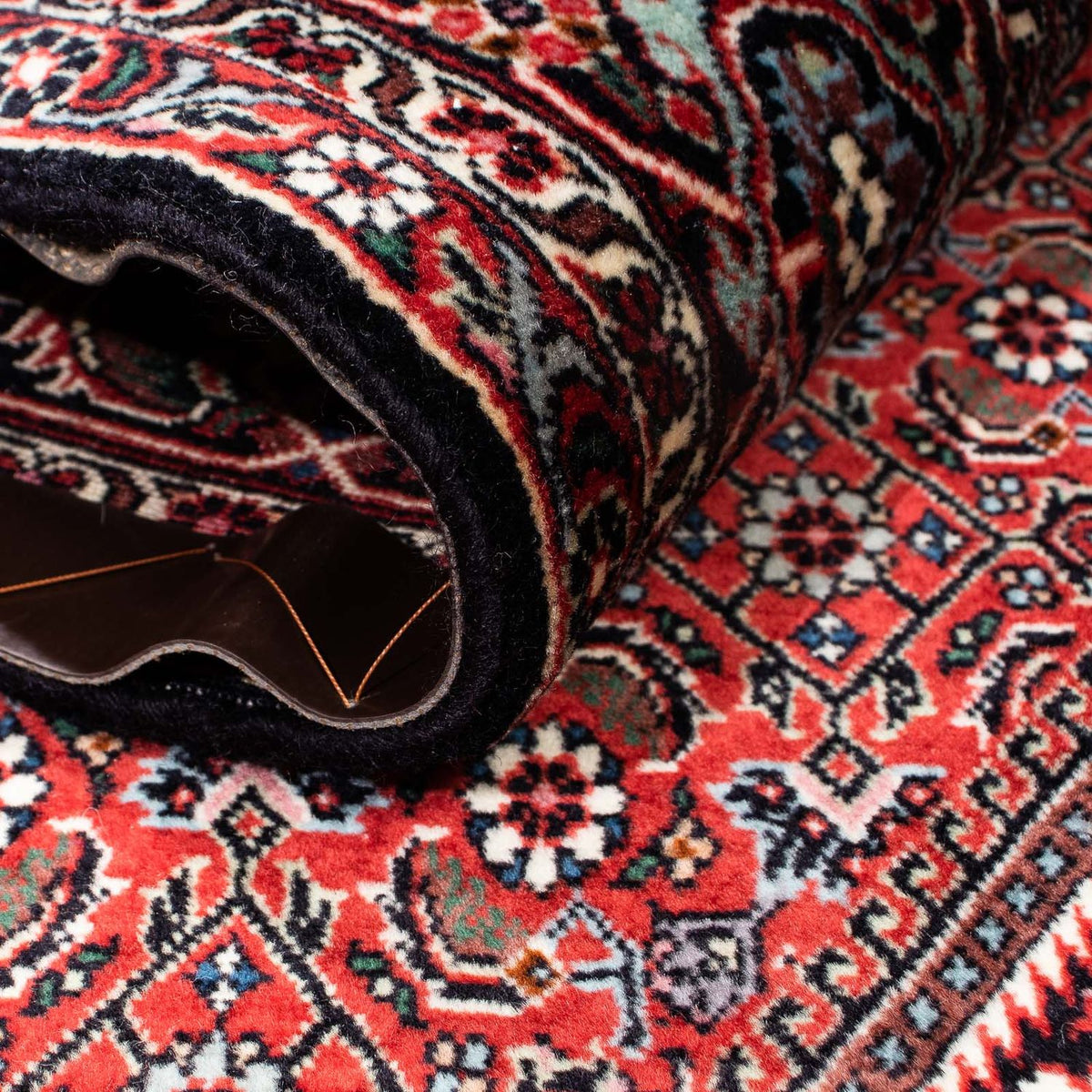 Persisk tæppe - Bijar - 246 x 167 cm - mørkerød