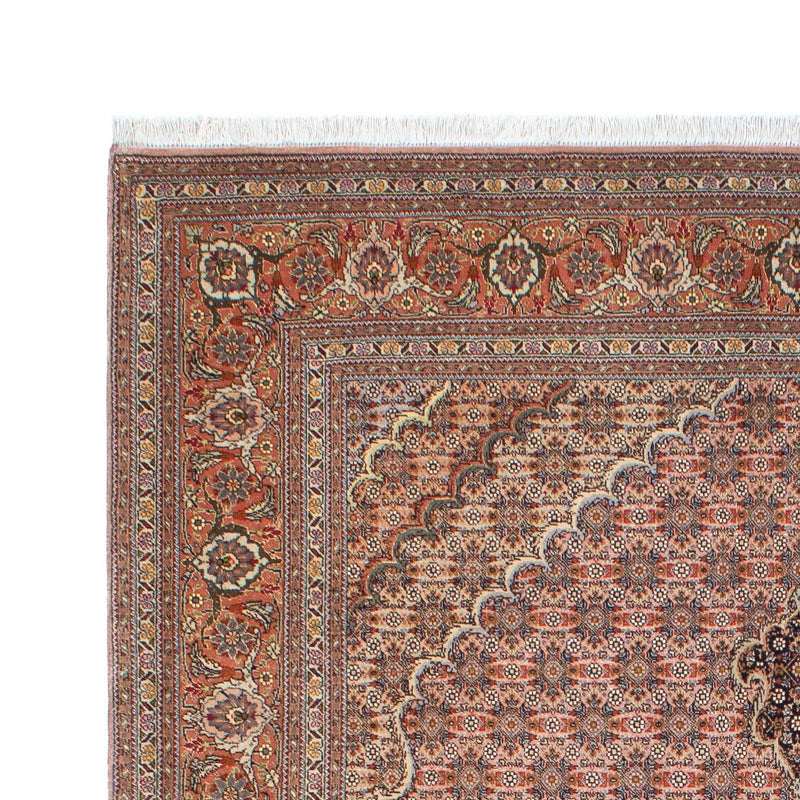 Persisk tæppe - Tabriz - 204 x 151 cm - lys brun