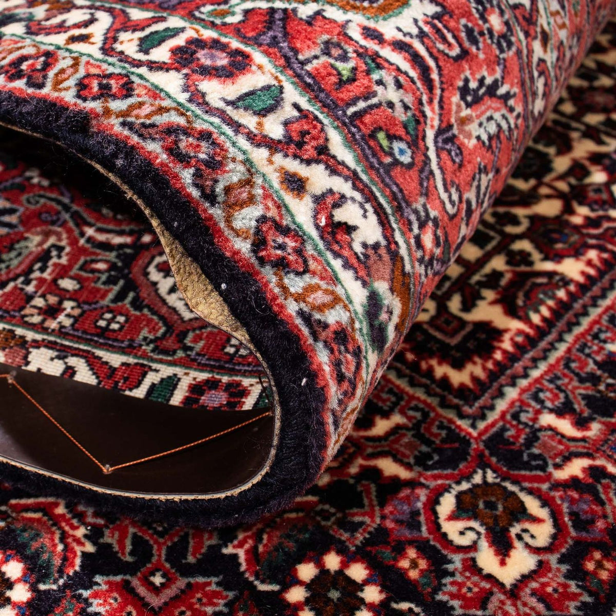 Persisk tæppe - Bijar - 242 x 168 cm - lysrød