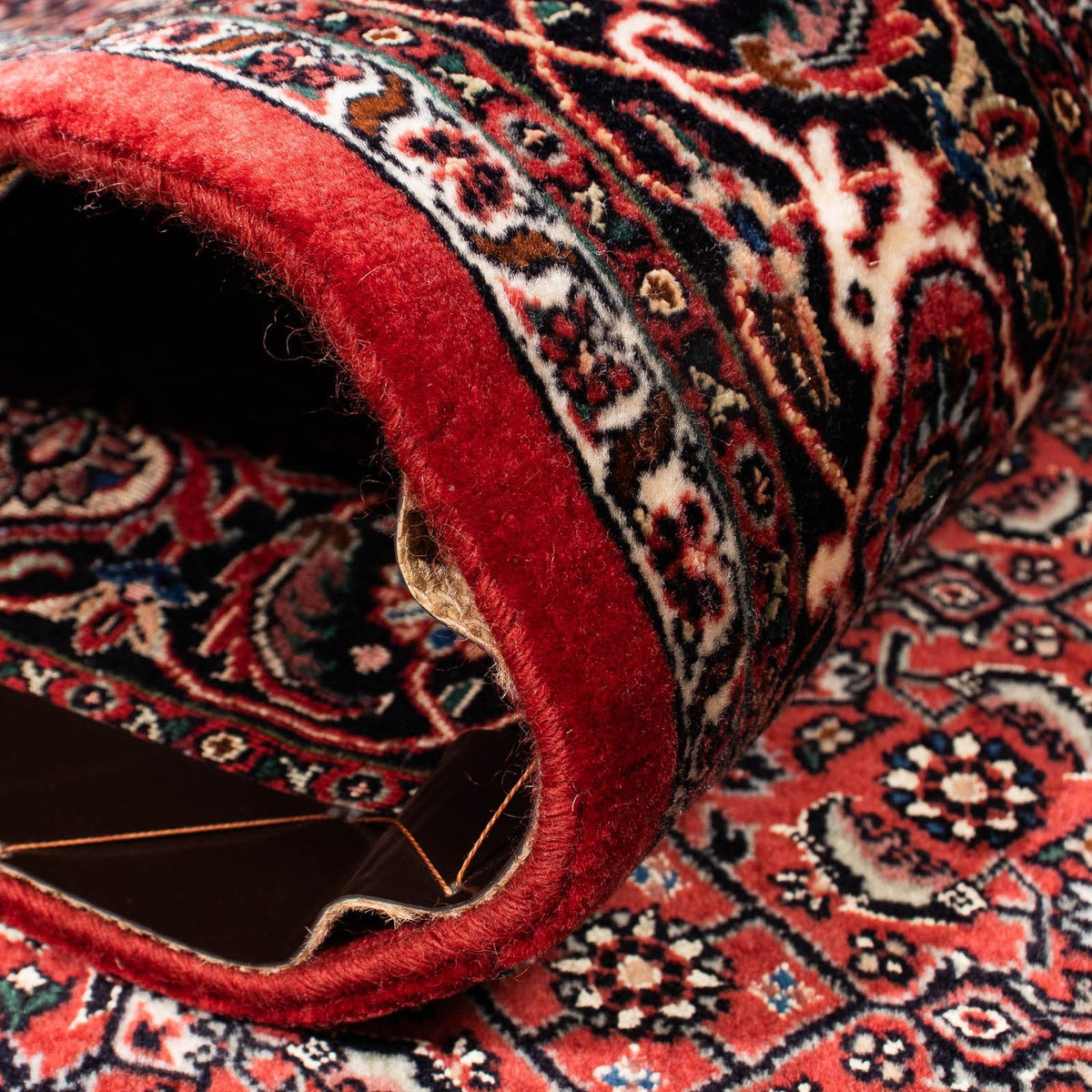 Persisk tæppe - Bijar - 240 x 171 cm - mørkerød