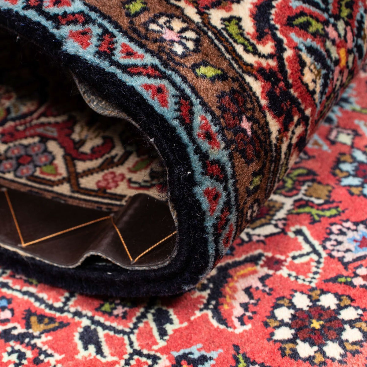 Persisk tæppe - Bijar - 242 x 135 cm - rød