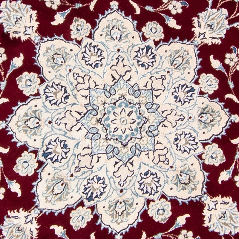 Persisk tæppe - Nain rundt  - 245 x 245 cm - mørkerød