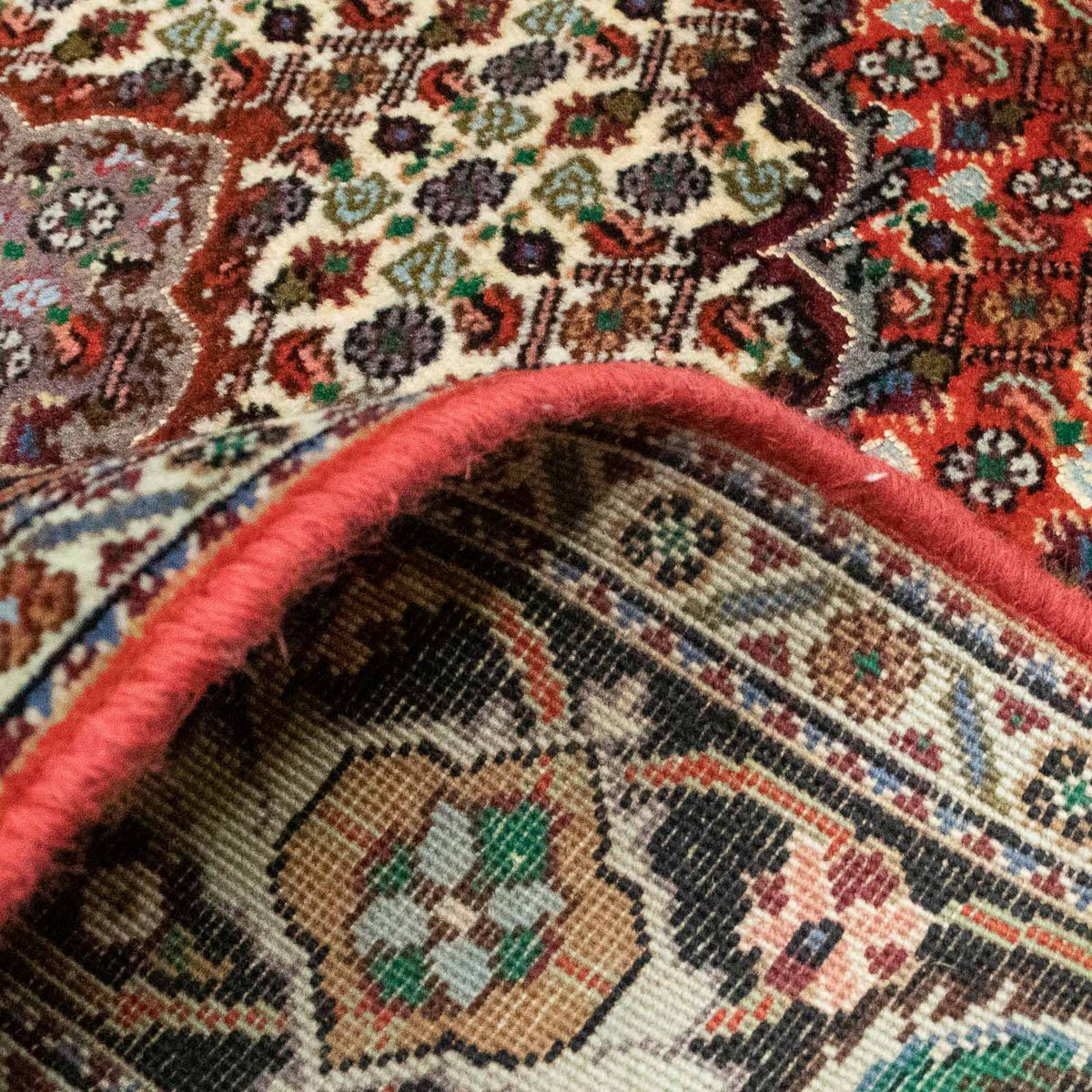 Persisk tæppe - Tabriz - 191 x 154 cm - mørkerød