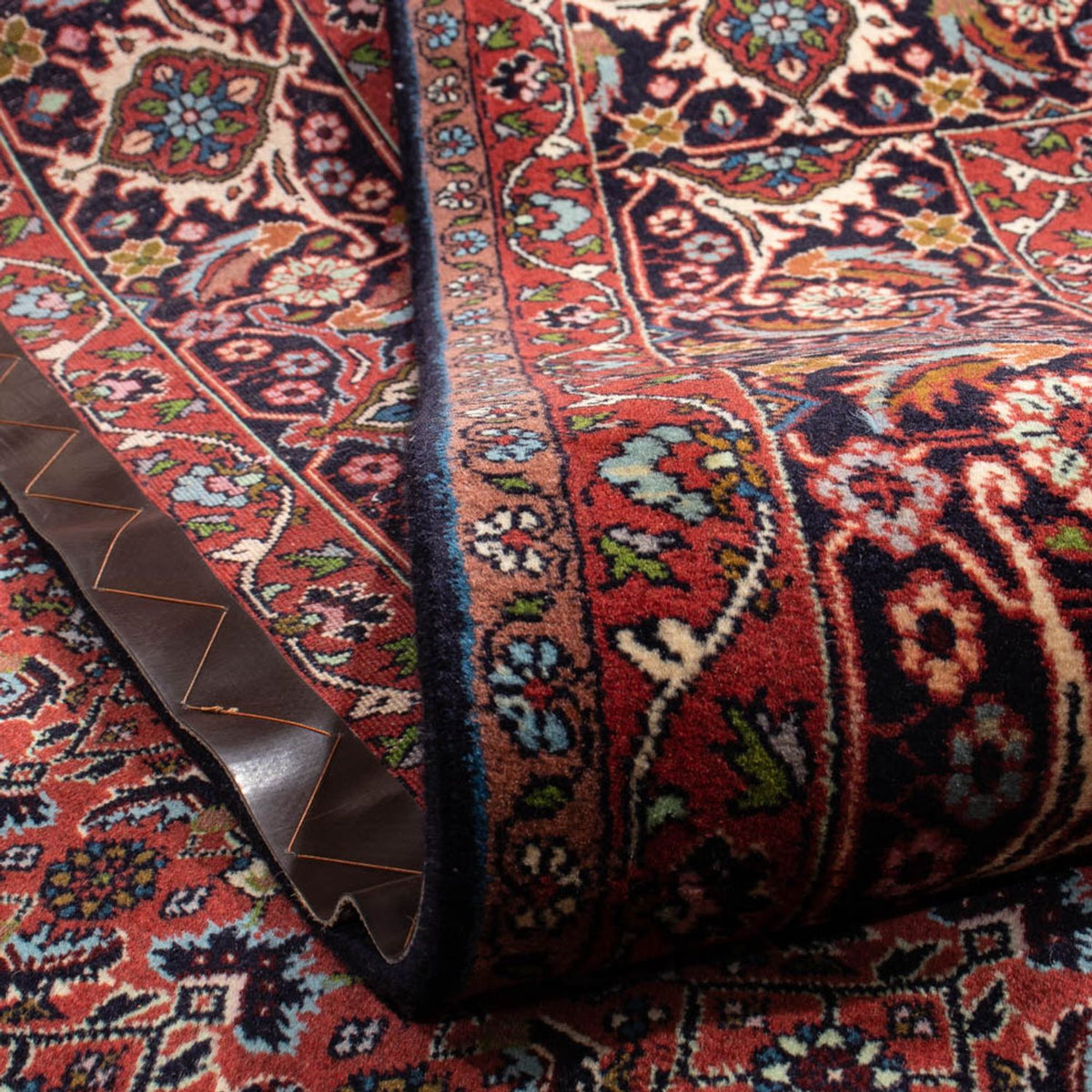 Persisk tæppe - Bijar - 337 x 250 cm - mørkerød