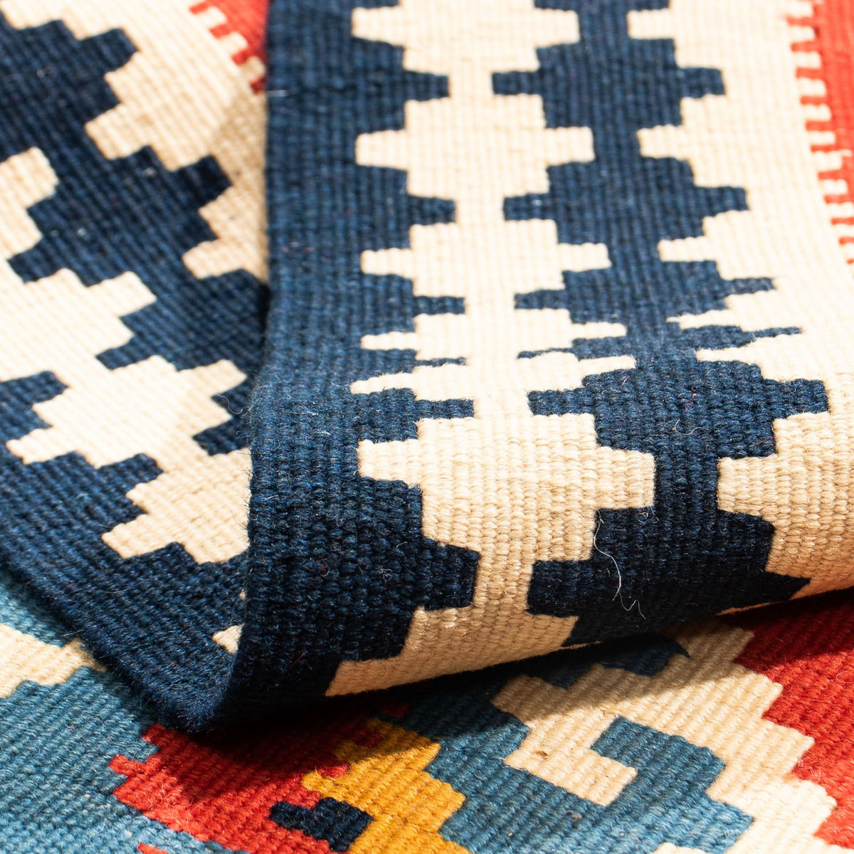 Kelim-tæppe - orientalsk firkantet  - 105 x 103 cm - mørkerød