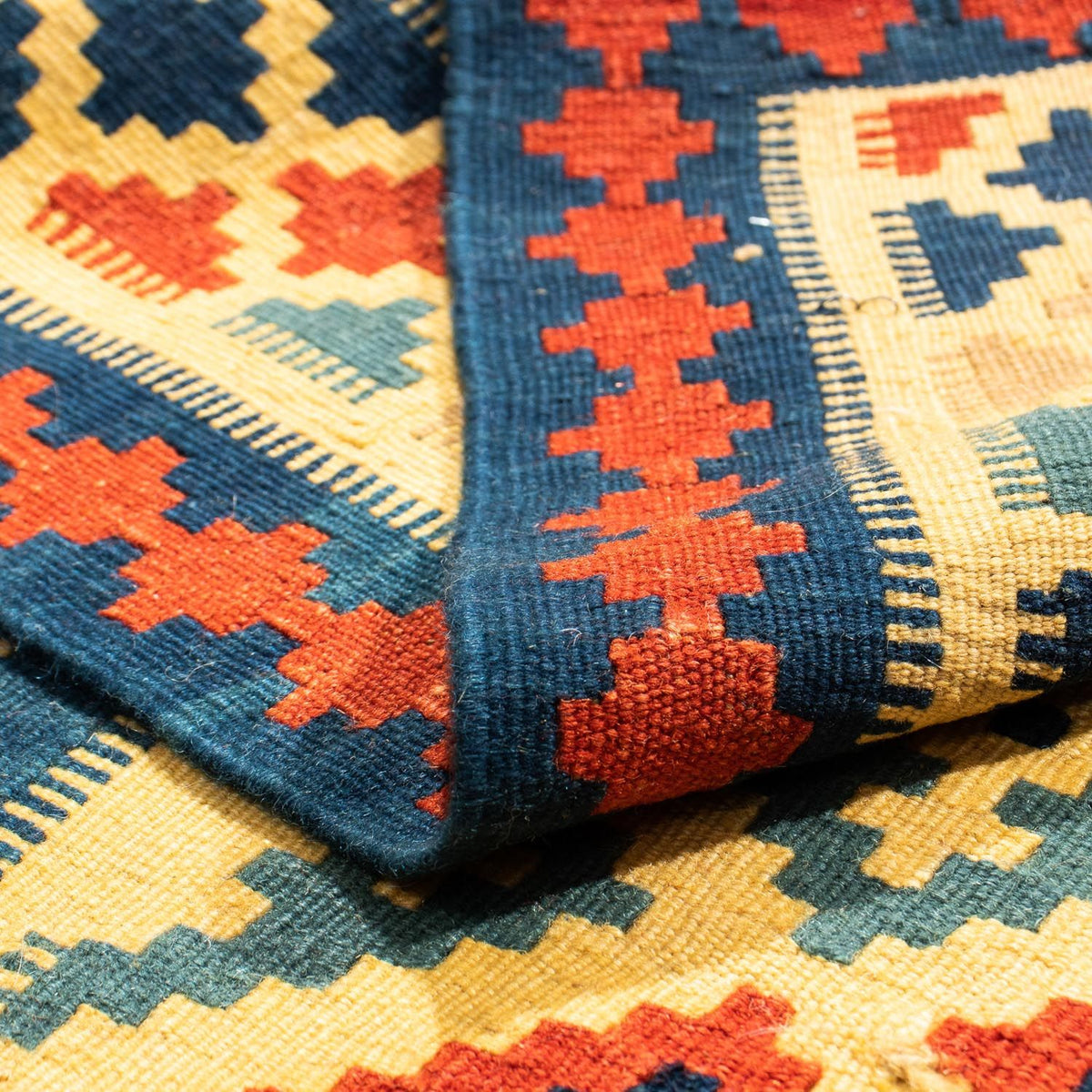 Kelim-tæppe - orientalsk firkantet  - 105 x 102 cm - flerfarvet