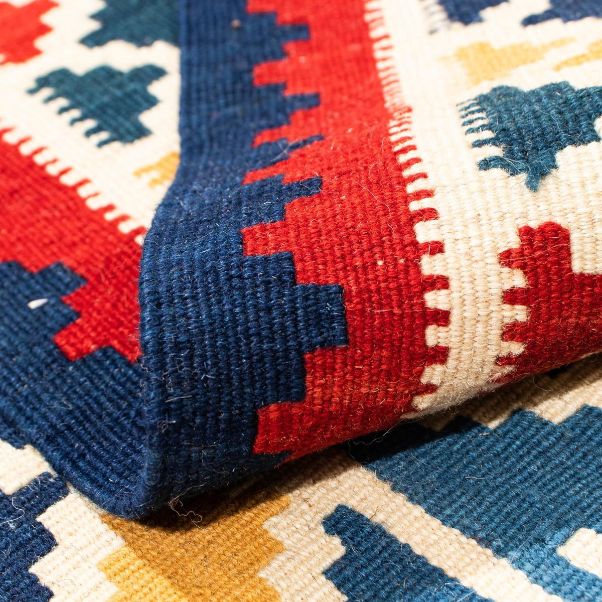 Kelim-tæppe - orientalsk firkantet  - 105 x 102 cm - flerfarvet