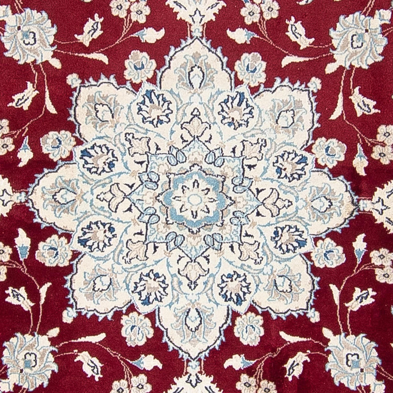 Persisk tæppe - Nain rundt  - 245 x 245 cm - mørkerød