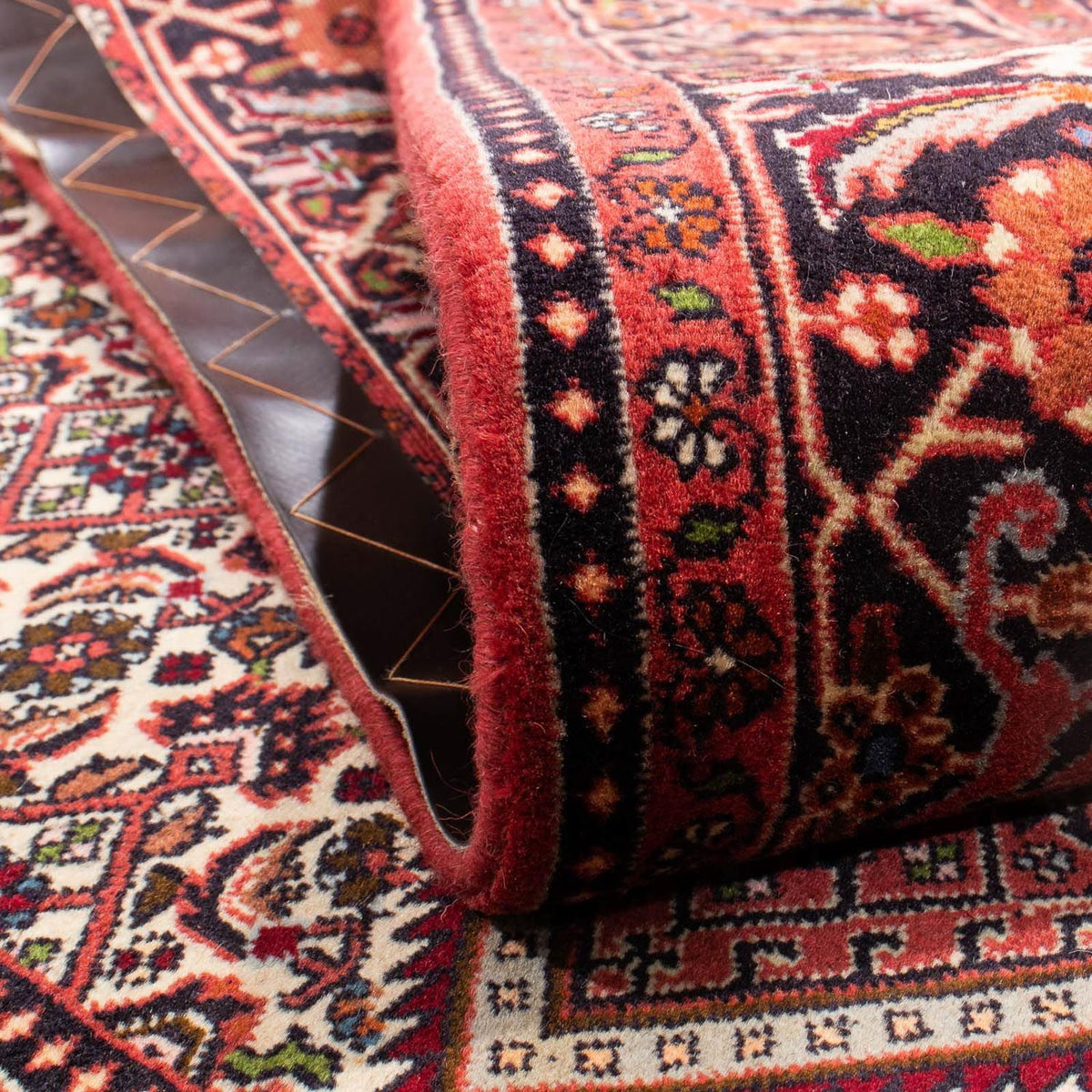 Persisk tæppe - Bijar - 243 x 174 cm - lysrød