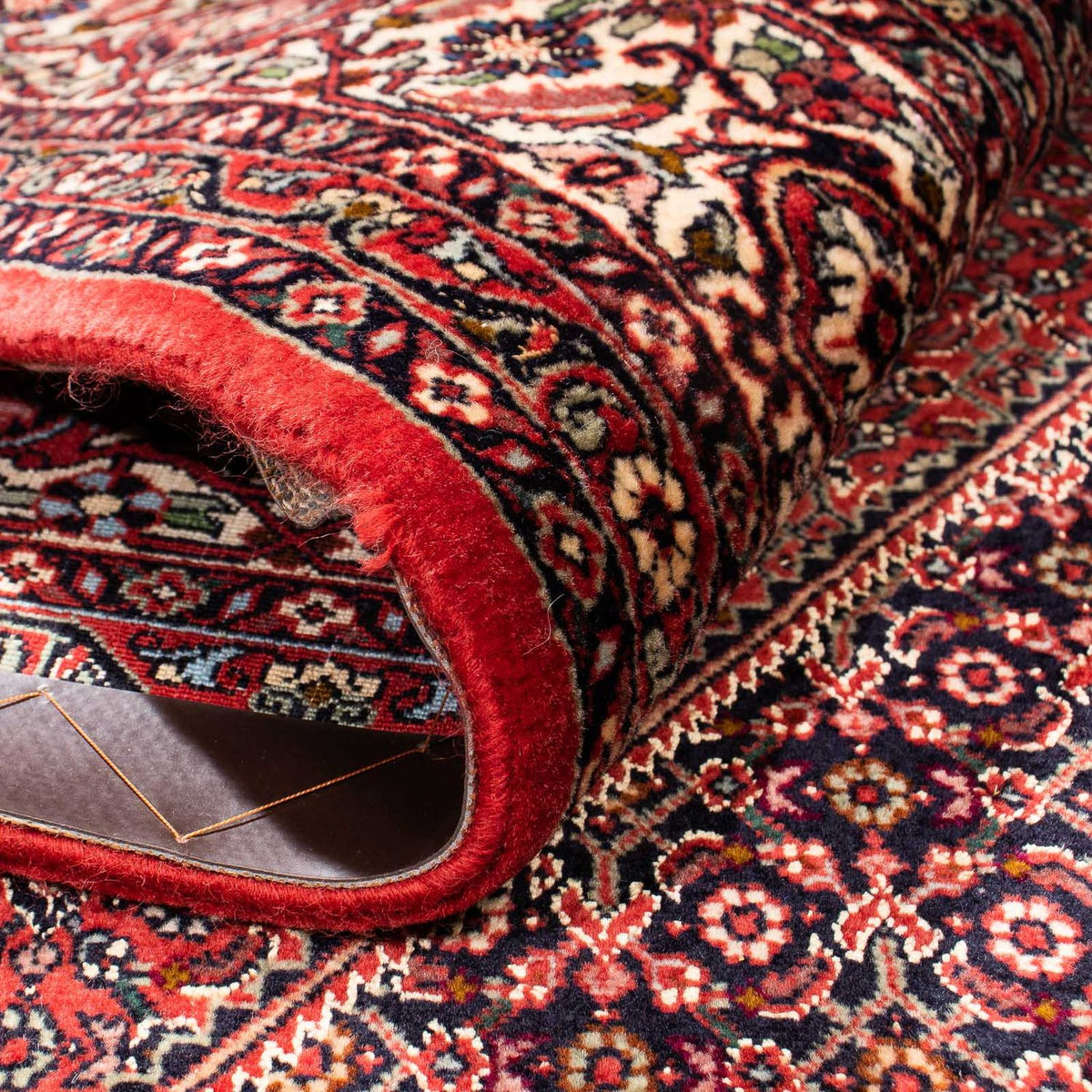 Persisk tæppe - Bijar - 248 x 171 cm - mørkerød