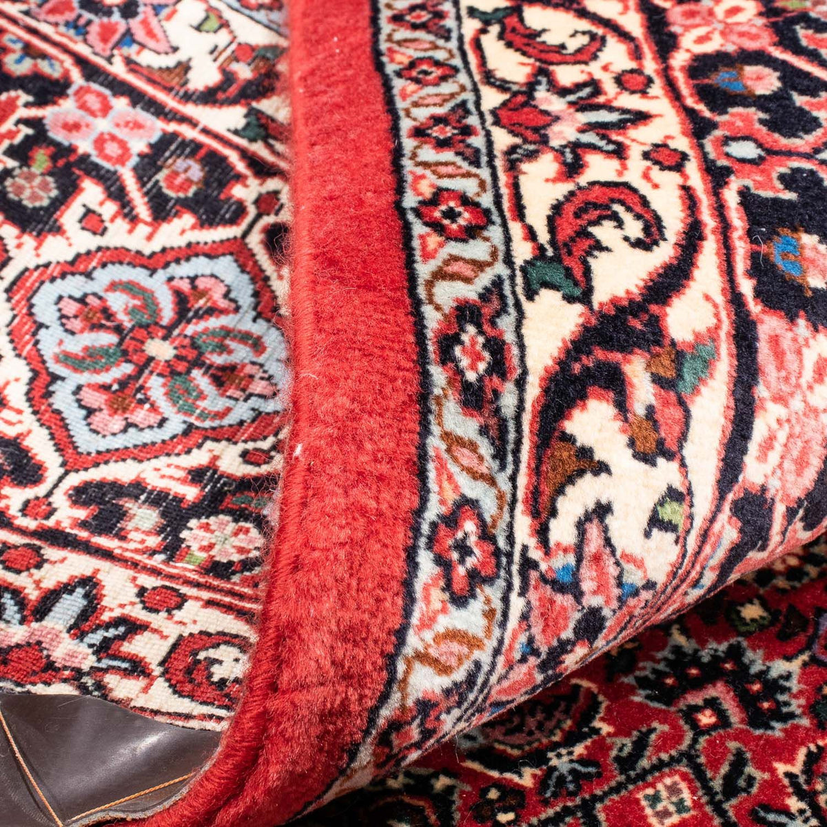 Persisk tæppe - Bijar - 343 x 251 cm - lysrød