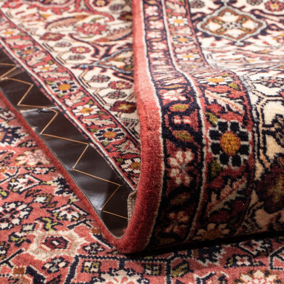 Persisk tæppe - Bijar - 352 x 252 cm - brun