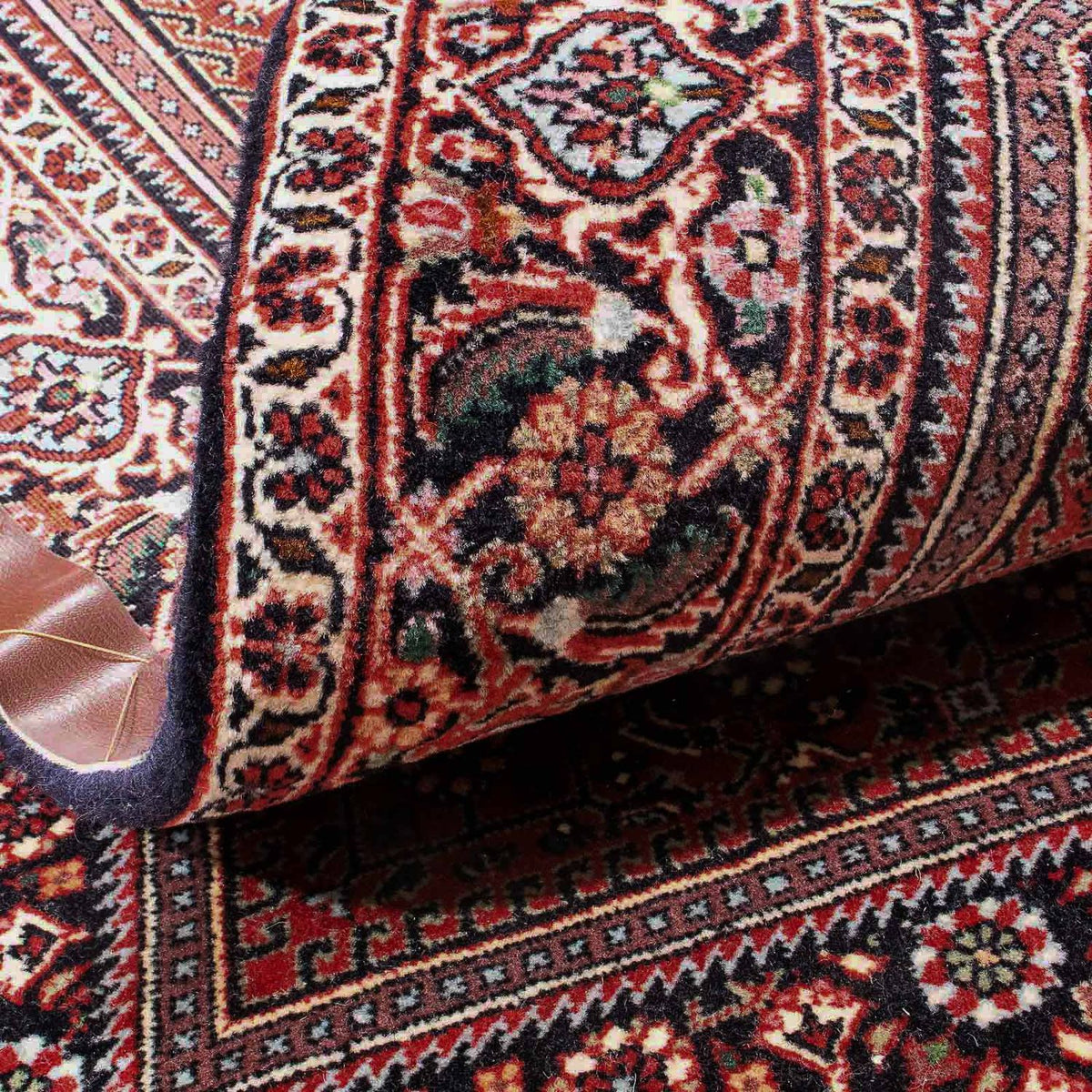 Persisk tæppe - Bijar - 174 x 112 cm - lysrød