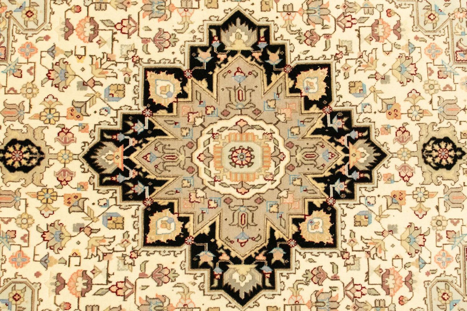 Persisk tæppe - Tabriz - Royal - 156 x 104 cm - beige