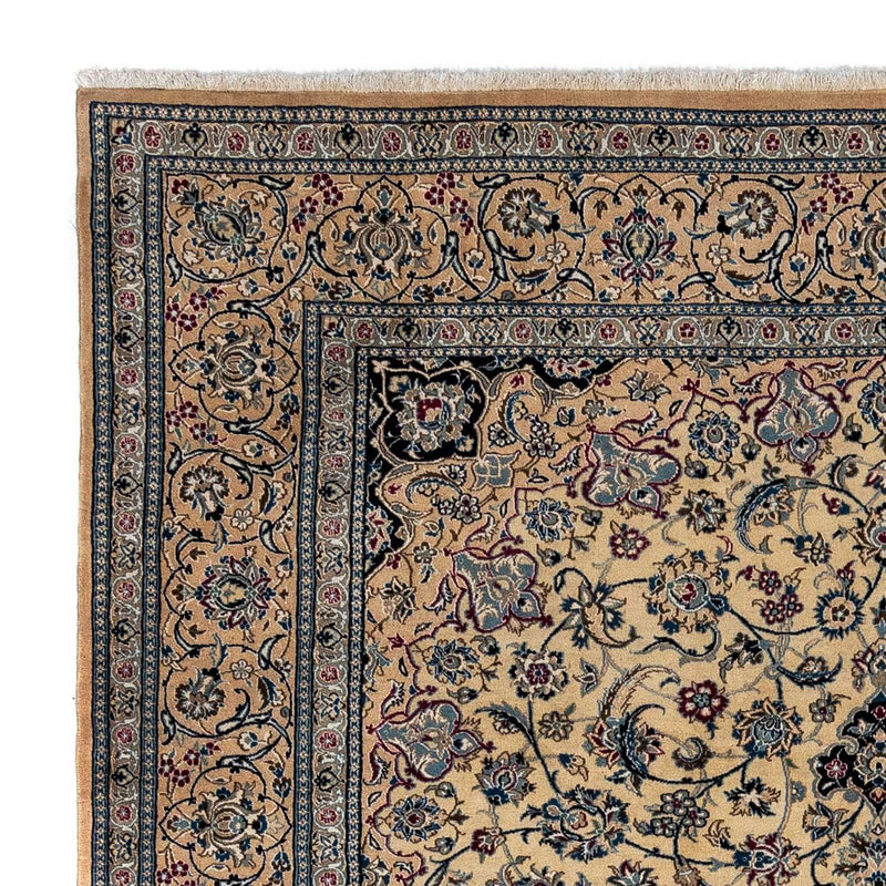 Persisk tæppe - Nain - Royal - 344 x 245 cm - mørk beige