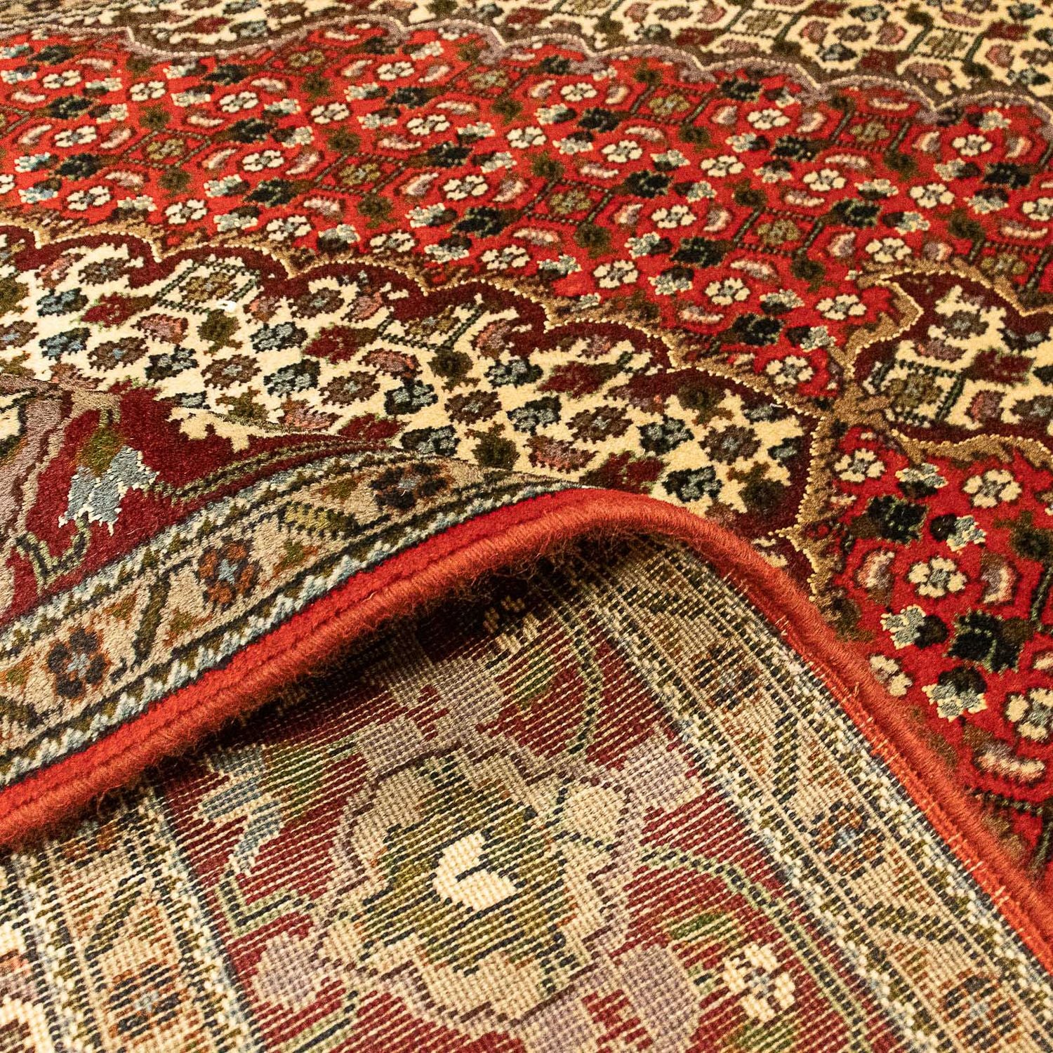 Persisk tæppe - Tabriz - 198 x 148 cm - mørkerød
