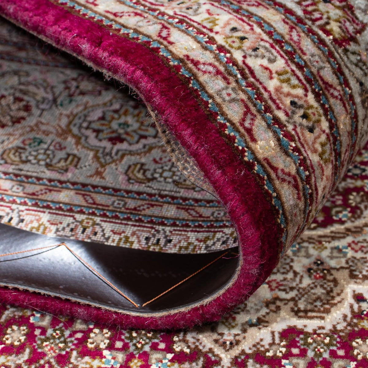 Persisk tæppe - Tabriz - 209 x 153 cm - mørkerød