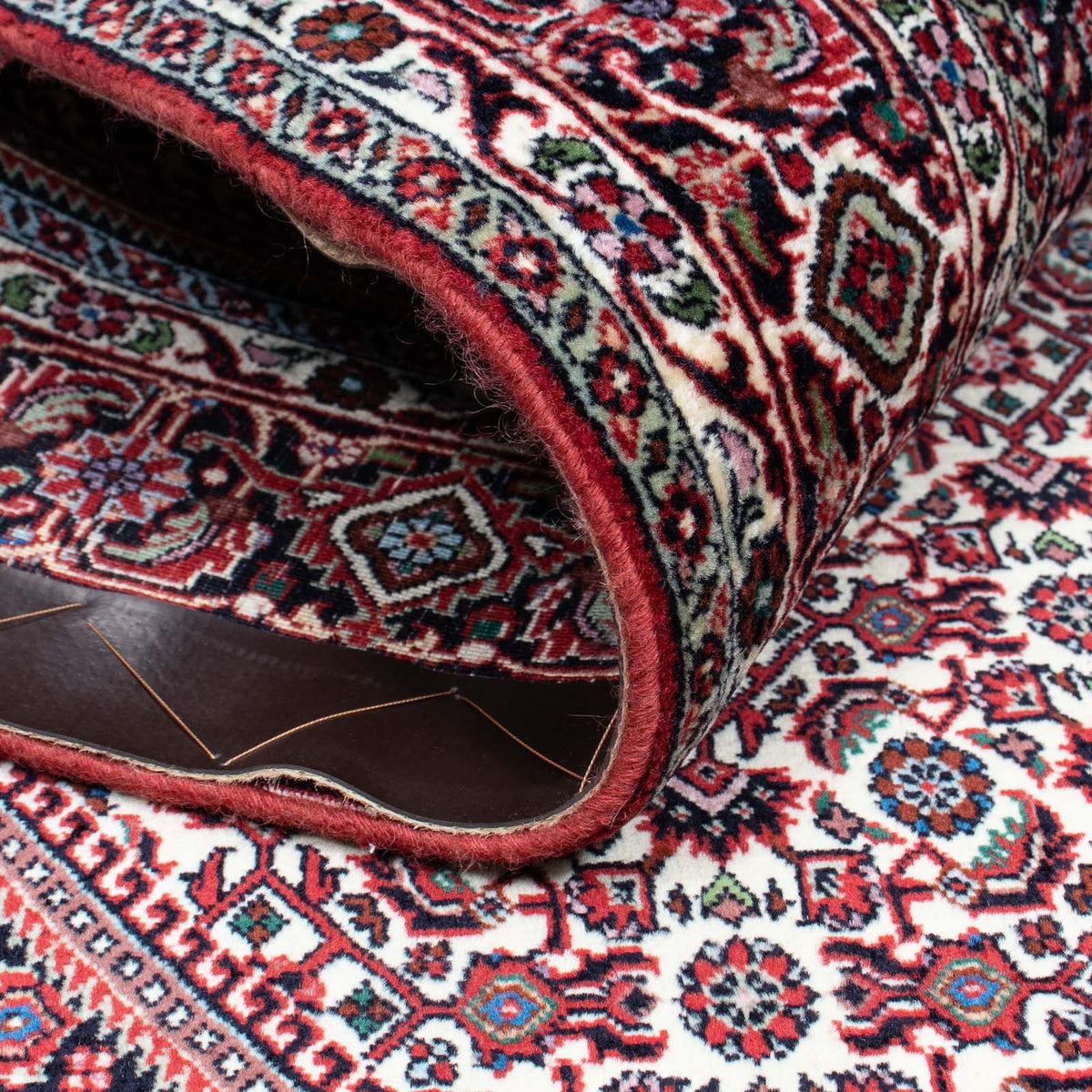 Persisk tæppe - Bijar - 205 x 131 cm - lysrød