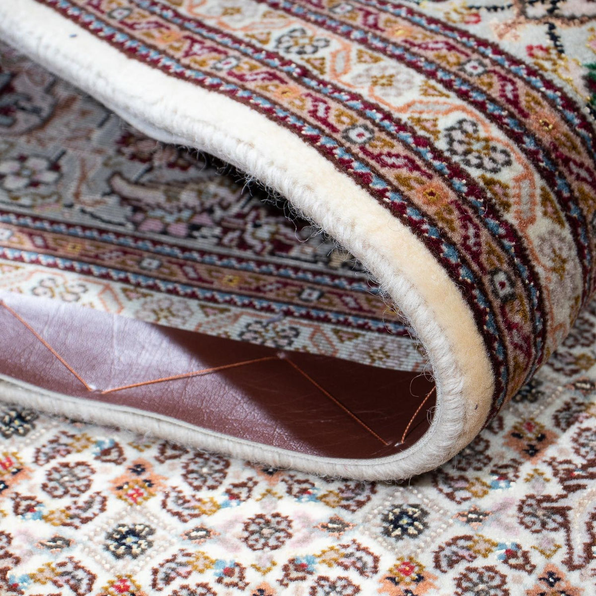 Persisk tæppe - Tabriz - 212 x 153 cm - lys brun