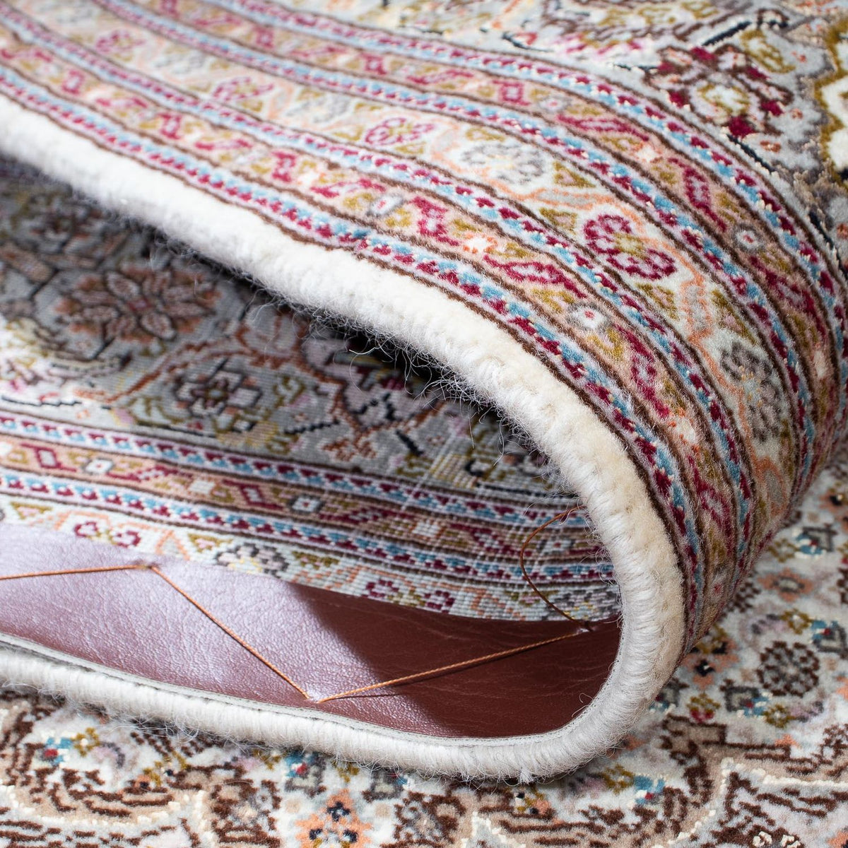 Persisk tæppe - Tabriz - 203 x 146 cm - lys brun