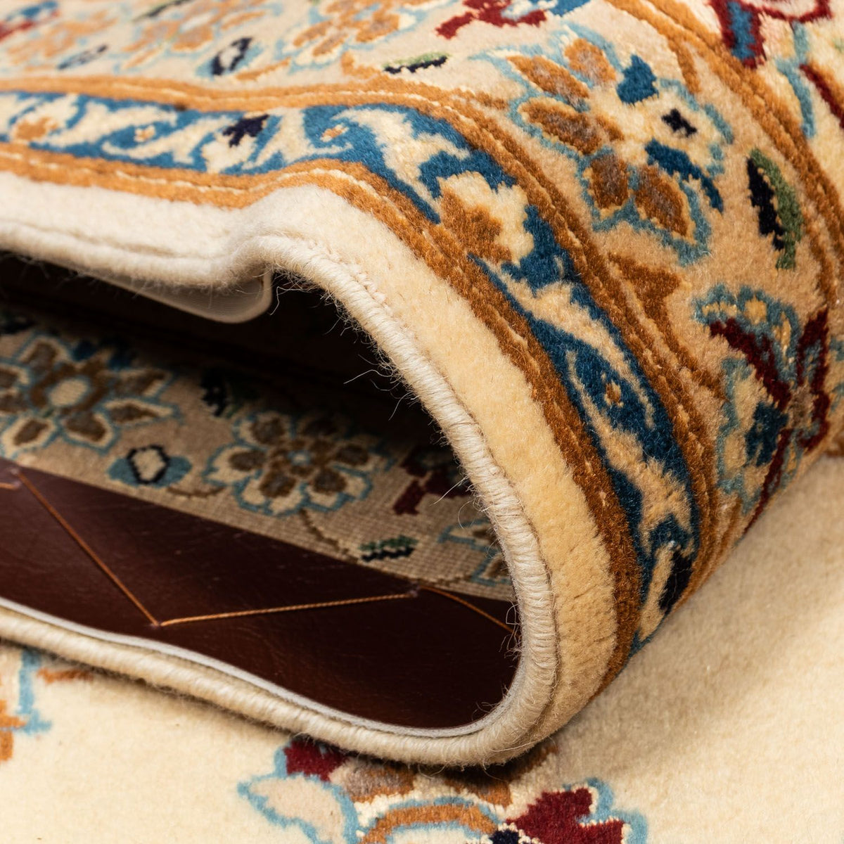 Persisk tæppe - Nain - 359 x 241 cm - beige