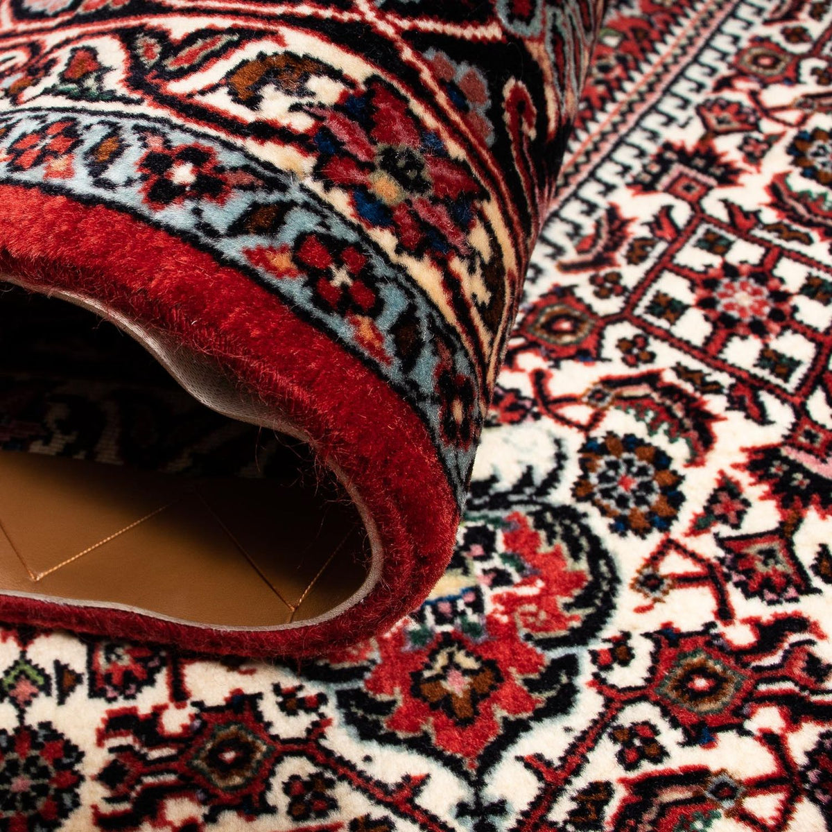 Persisk tæppe - Bijar - 267 x 201 cm - mørkerød