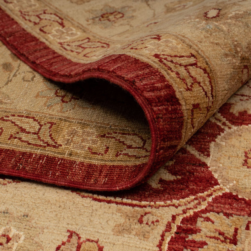 Ziegler Carpet - 293 x 250 cm - mørkerød
