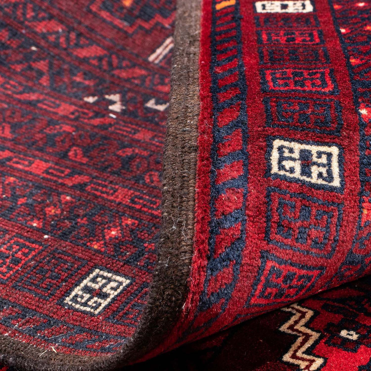 Turkaman-tæppe - 246 x 160 cm - mørkerød