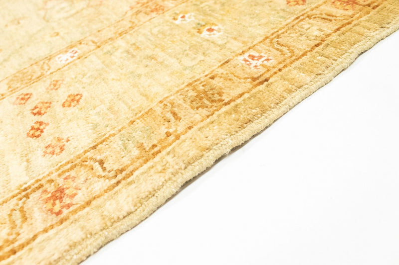 Ziegler Carpet - 166 x 120 cm - lysegrøn